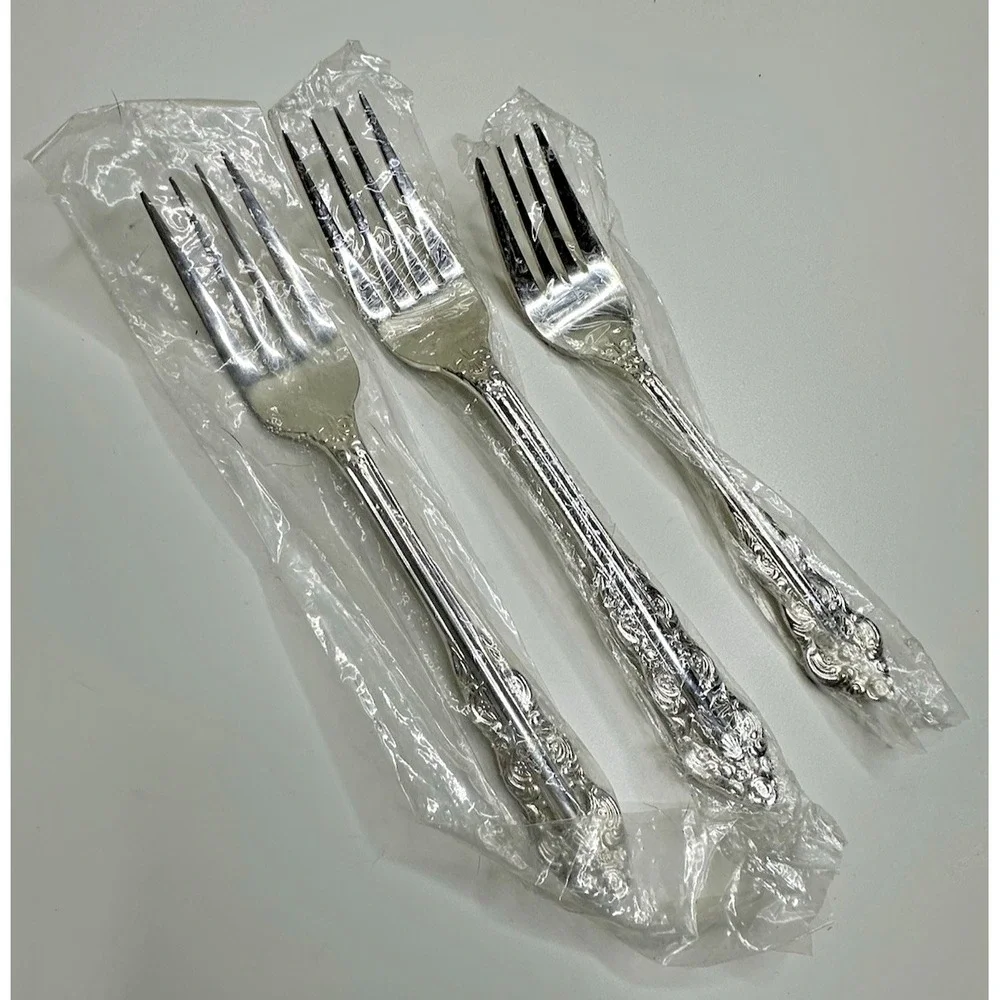 Ecko Eterna Lillianne Silver Plate Flatware 2 Dinner Forks 1 Salad Fork New